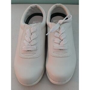 Style Plus Women's Shoe Size 8 White